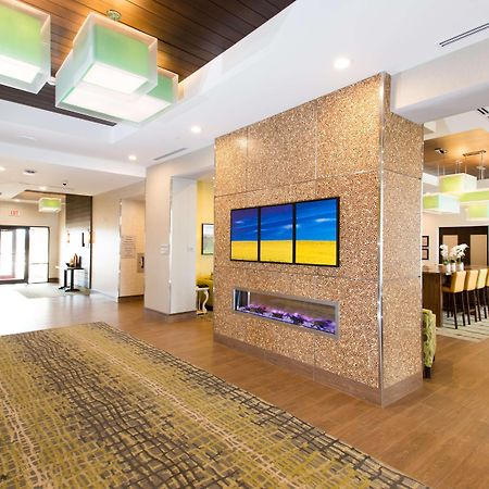 Hampton Inn By Hilton Lloydminster Εξωτερικό φωτογραφία