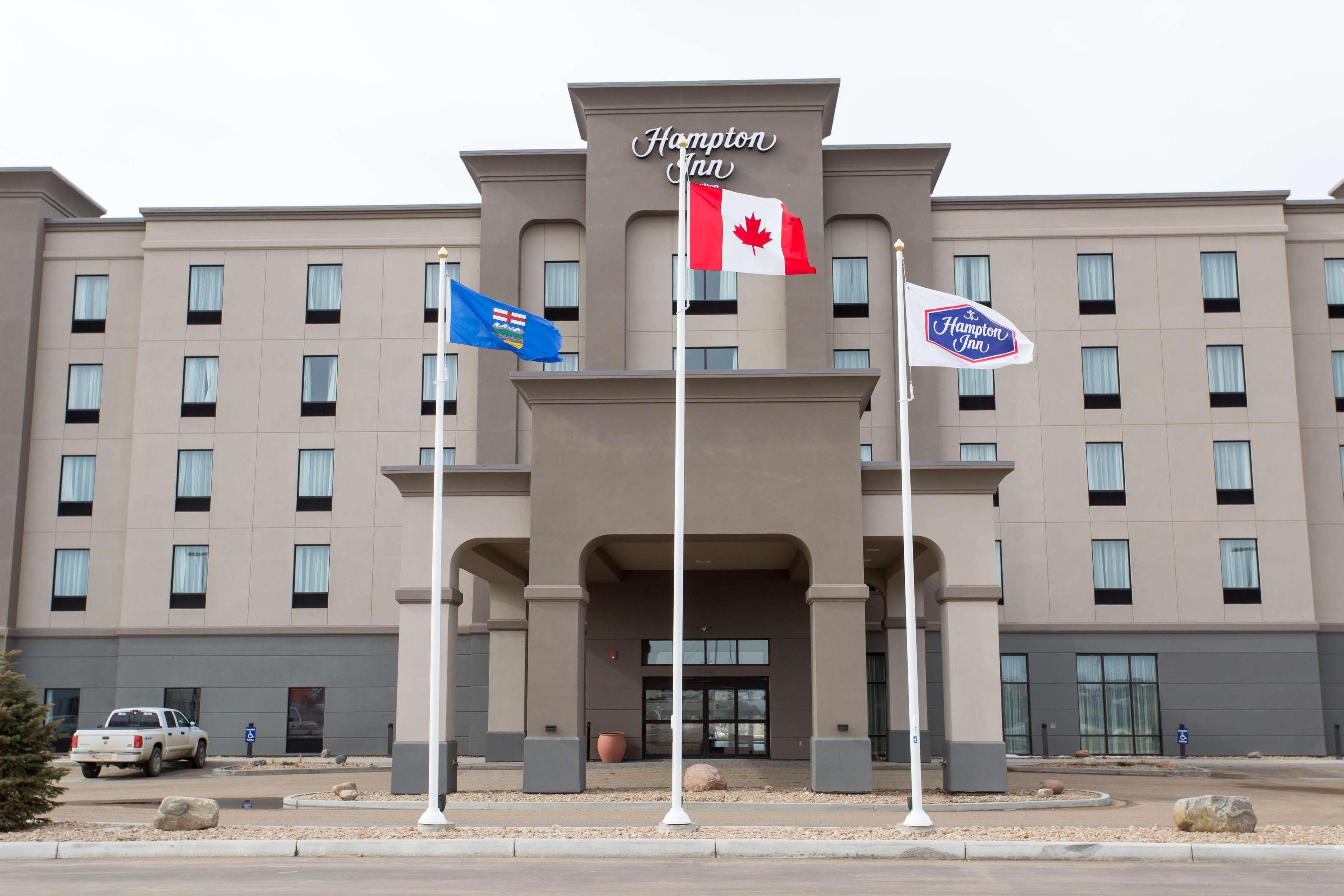 Hampton Inn By Hilton Lloydminster Εξωτερικό φωτογραφία